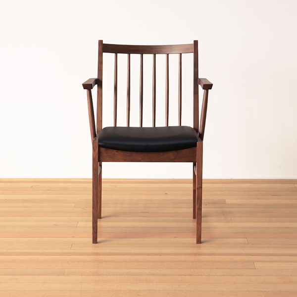 ウォールナット材 正面から